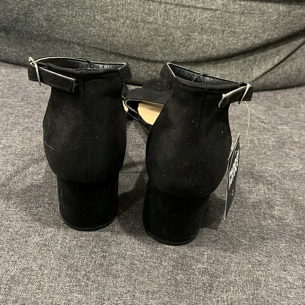 Square Toed Wedges‎ - Picture 3 of 4